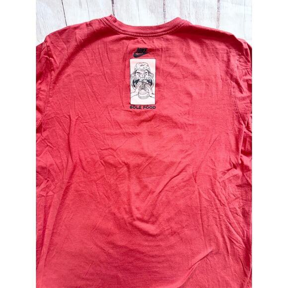 EUC Unisex Medium Nike Sole Food Graphic Print The Nike Tee SS TShirt - Picture 6 of 10